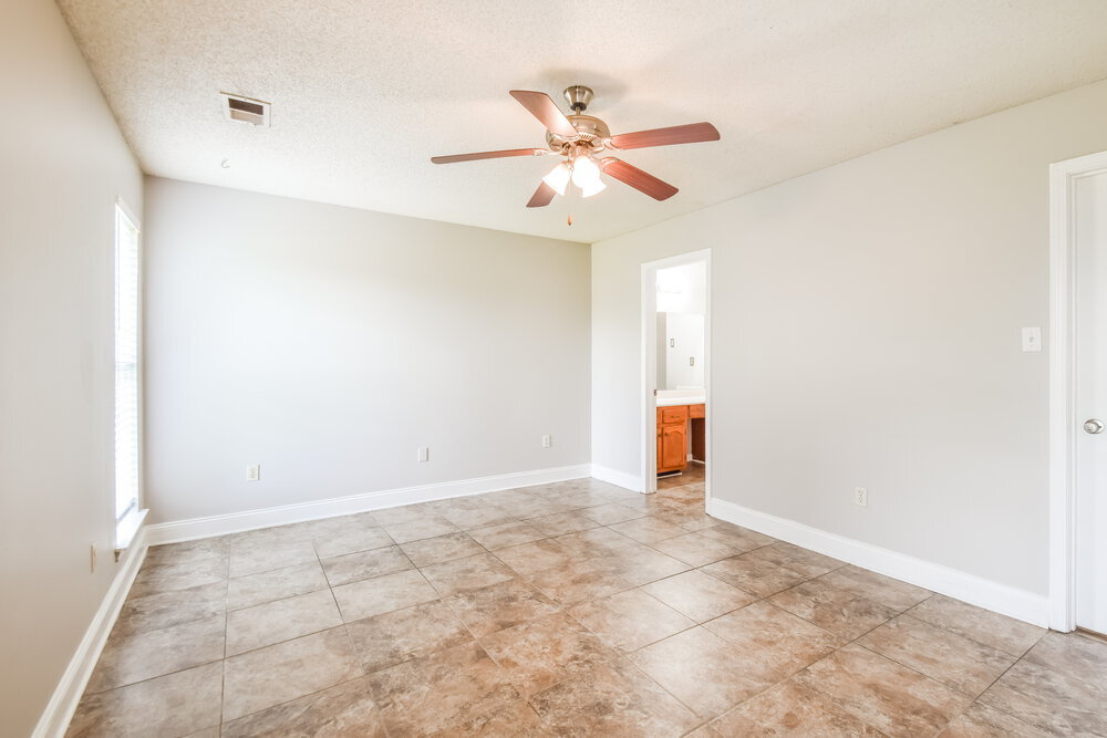 Building Photo - 7711 Iris Cove