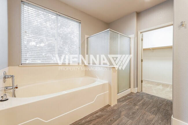 Building Photo - 8121 Gilleland Dr