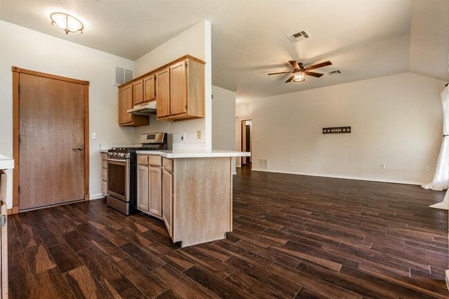 Building Photo - 1119 Polk St