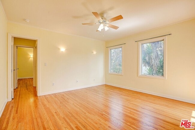 Building Photo - 10567 Ayres Ave