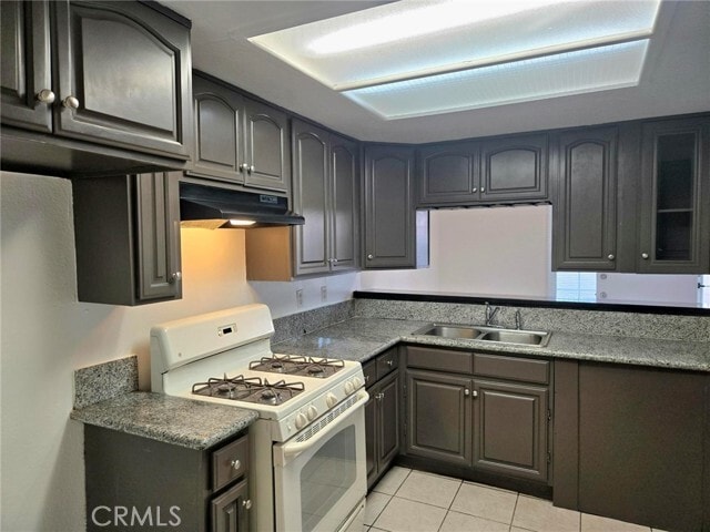 Building Photo - 1614 S Campus Ave