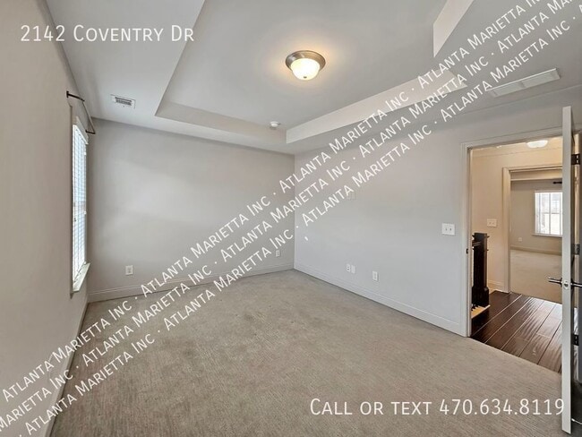 Building Photo - 2142 Coventry Dr