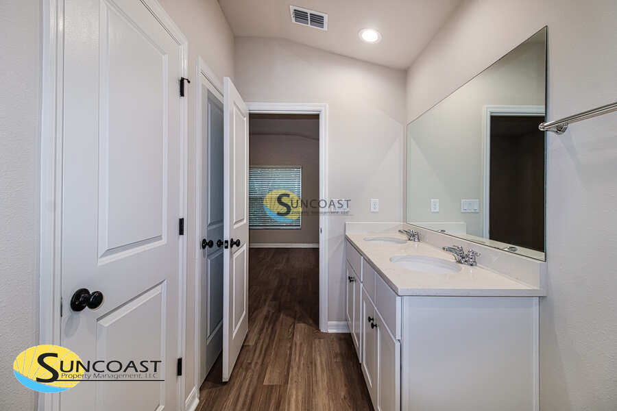 Building Photo - 15849 SW 23rd Court Rd