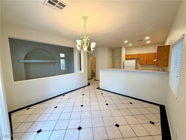 Building Photo - 8824 Rambling Rock Ct