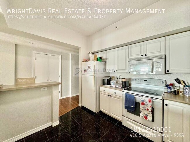 Building Photo - 410 S Armenia Ave