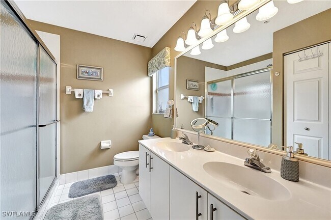 Building Photo - 6496 Huntington Lakes Cir