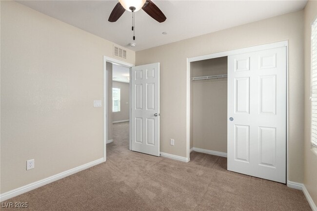 Building Photo - 945 Spiracle Ave