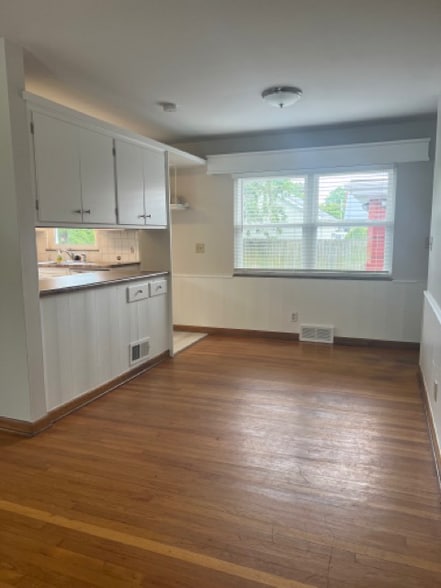 Building Photo - 2343 Cranford Rd