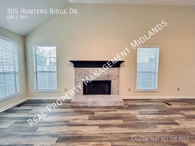 Building Photo - 305 Hunters Ridge Dr