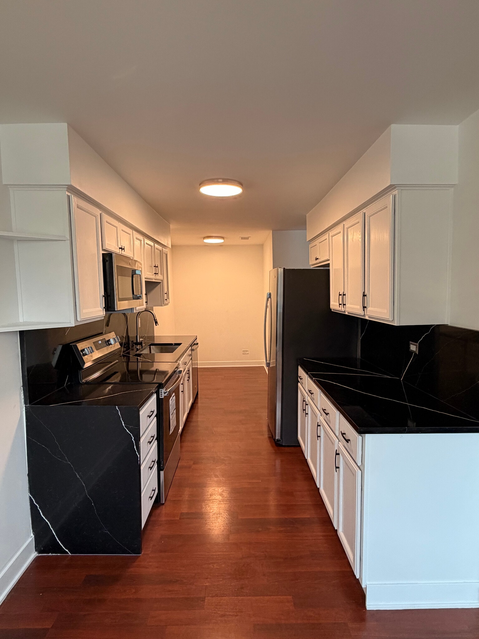 Building Photo - 2600 Brookwood Way Dr