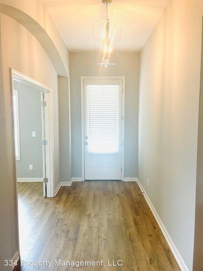 Building Photo - 4 br, 2 bath House - 813 Hedgefield Way