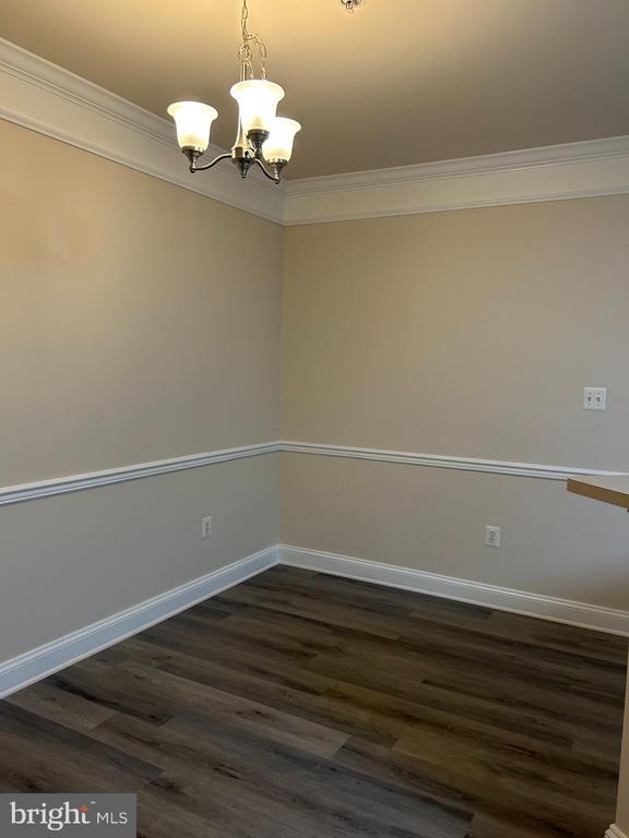 Building Photo - 5900 Whaleboat Dr