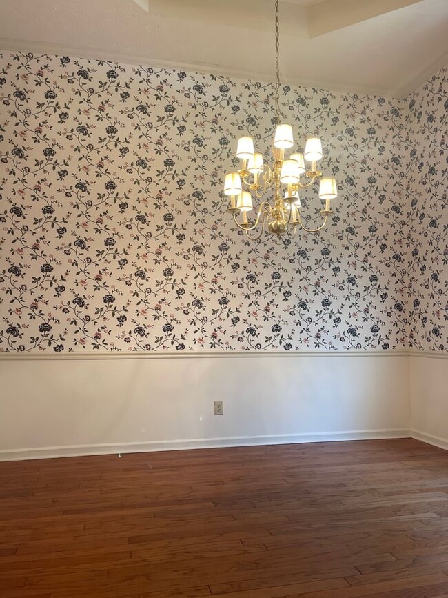 Building Photo - Single Family - Auburn