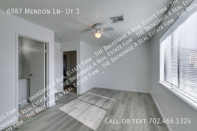 Building Photo - 6987 Mendon Ln