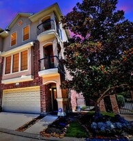 Building Photo - 8002 Stoneyway Dr
