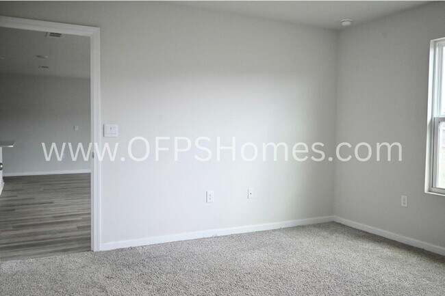 Building Photo - 429 Scarborough St