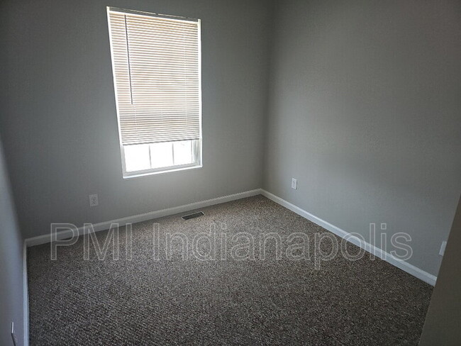 Building Photo - 1811 Winfield Park Dr