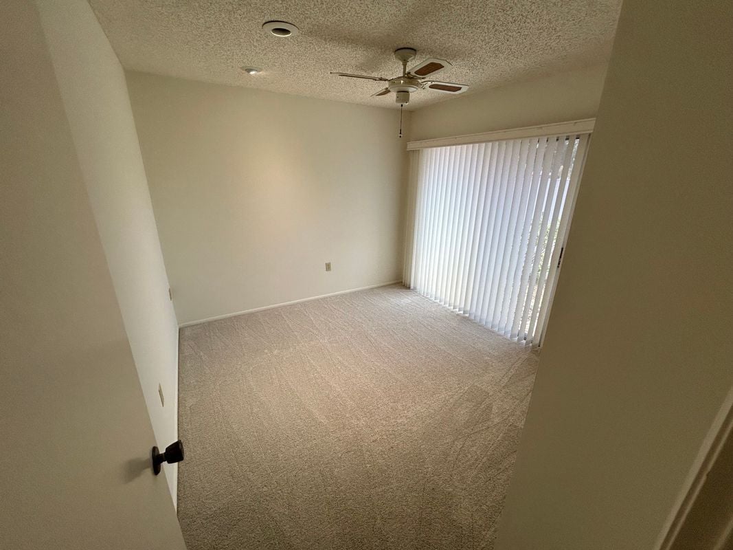 Building Photo - 1429 Dogwood Dr