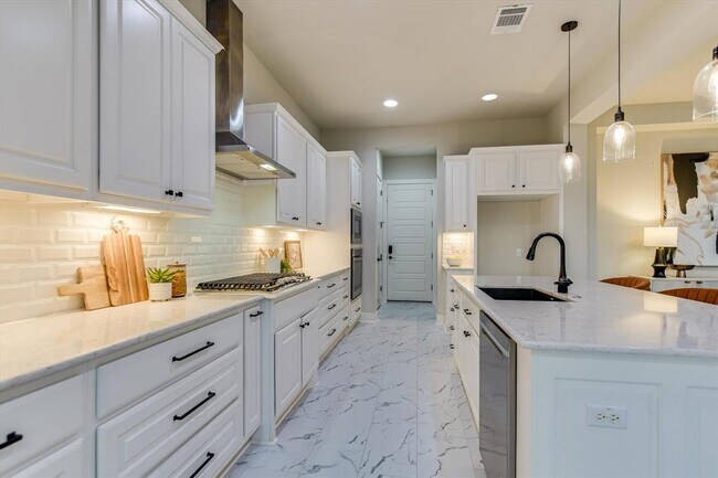 Building Photo - 12812 Padua Dr