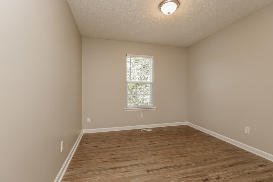 Building Photo - 1171 Osborne Ln