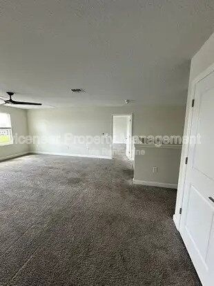 Building Photo - 2929 Nottel Dr
