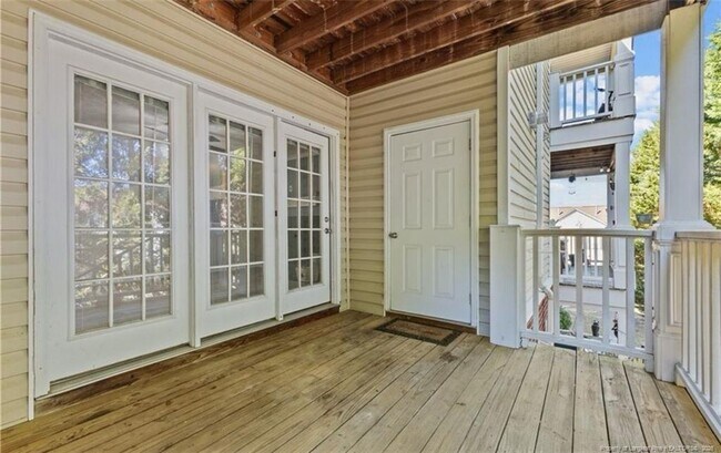 Building Photo - 382 Bubble Creek Ct