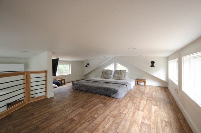Building Photo - 13570 FM14