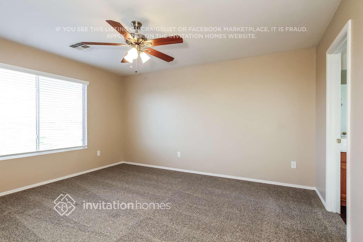 Building Photo - 1216 S 121st Ln