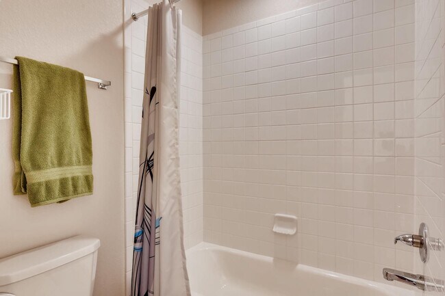 Building Photo - Welcome to Copperleaf!! Beautifully Mainta...