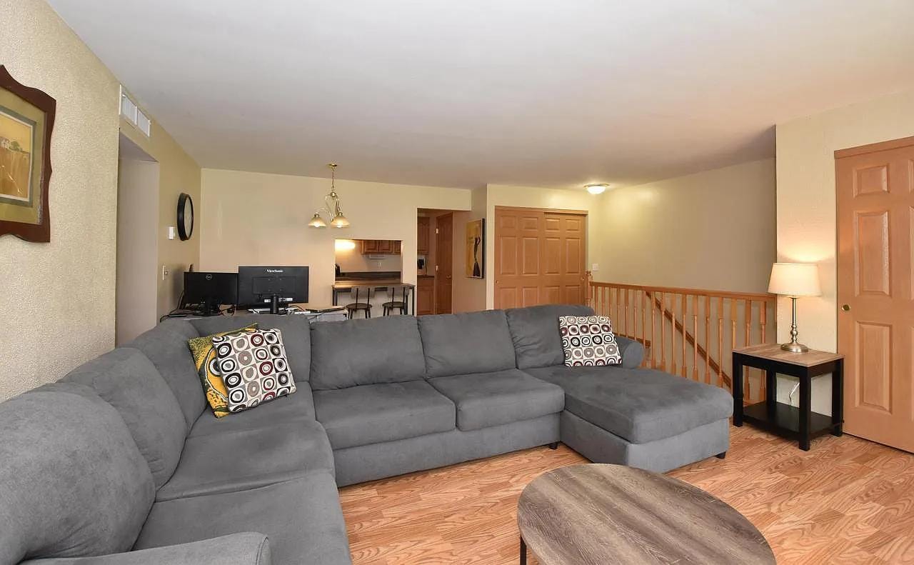 Building Photo - N114W17033 Armada Dr