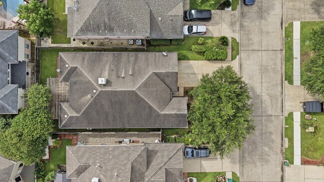 Building Photo - 1631 Crescent Shores Ln