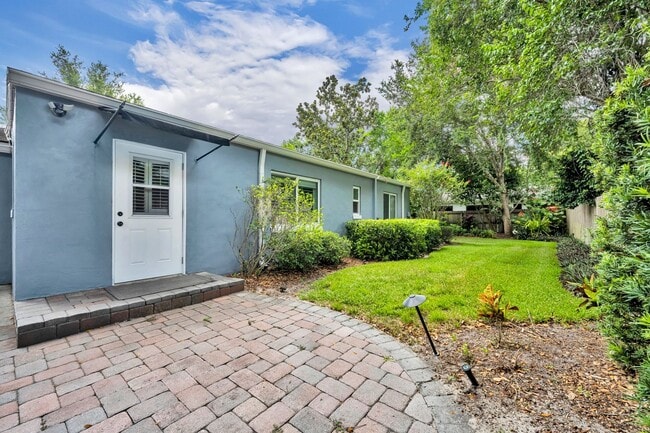 Building Photo - Winter Park Charmer