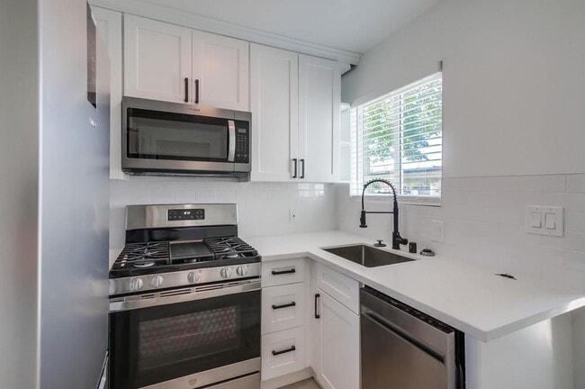 Floorplan - The Resort at Encinitas Luxury Apartment Homes