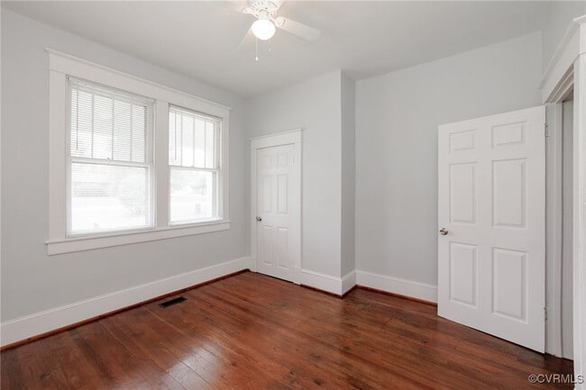 Building Photo - 4201 Hickory Rd