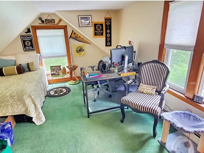 Building Photo - 10 High St