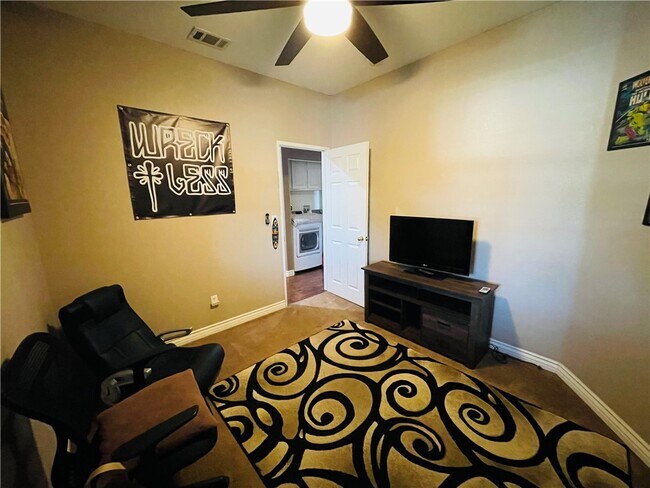 Building Photo - 27613 Vanilla Ct