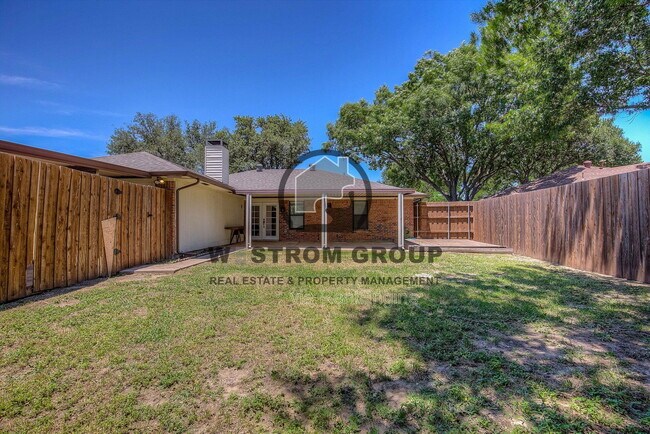 Building Photo - 1642 Belltower Dr