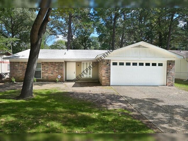 Building Photo - 10001 Forester Cove