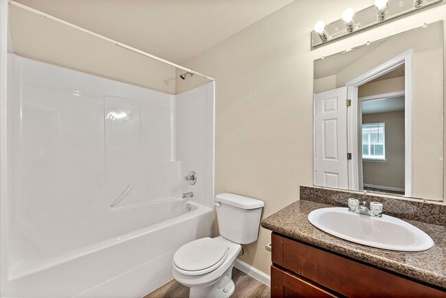 Building Photo - Invest LLC 4330