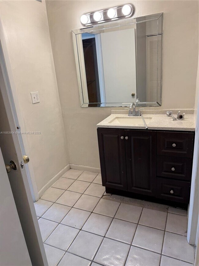 Building Photo - 6901 SW 147th Ave