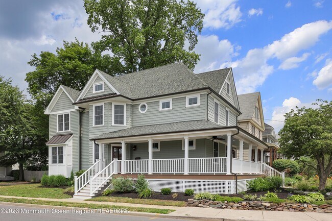 Building Photo - 55 Hudson Ave