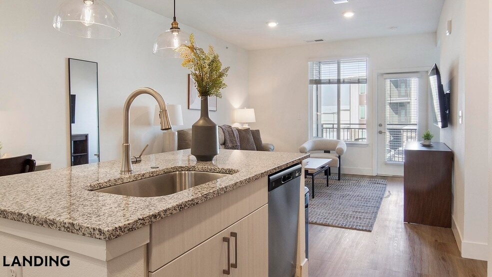 Building Photo - 10670 Jake Jabs Blvd