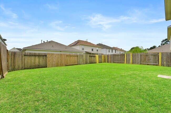 Building Photo - 9820 Lace Flower Way
