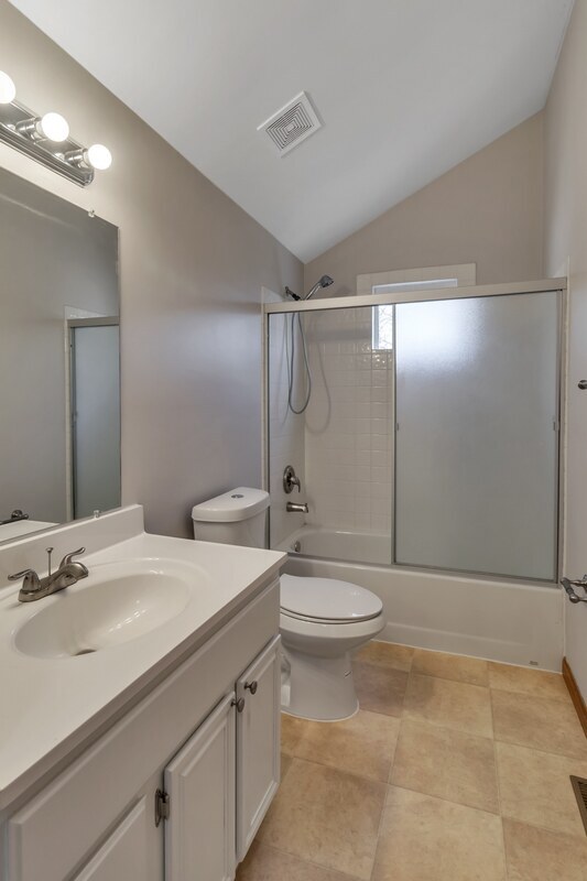 Building Photo - 2310 N 5th St