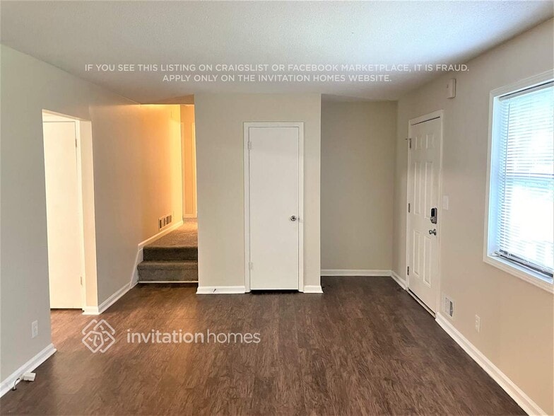 Building Photo - 4521 Dons Ct SW