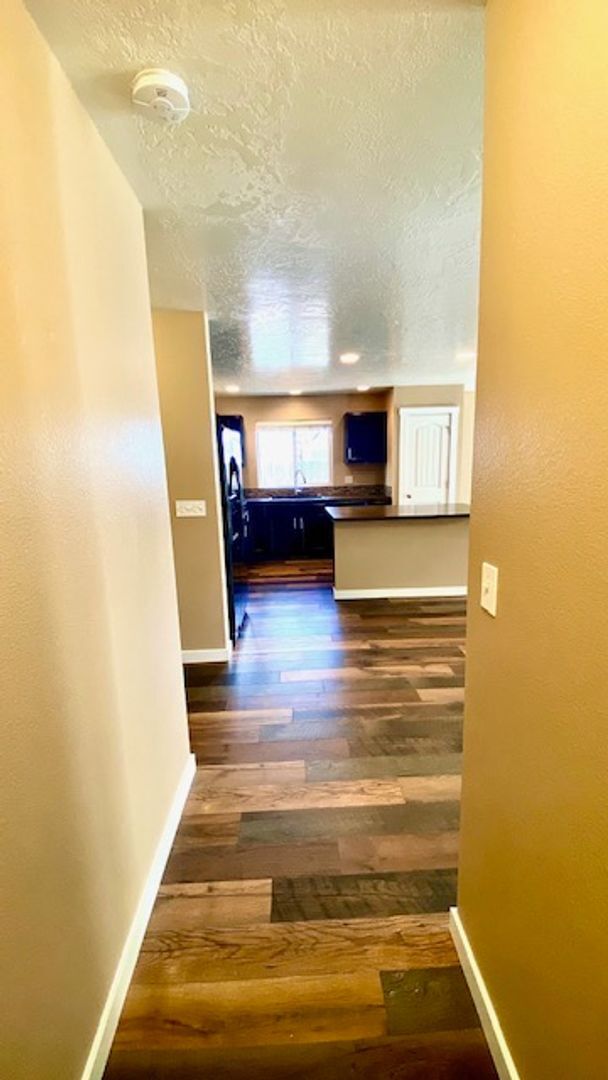 Building Photo - 3 Bed (+ bonus room) 2 Bath Home in Meridi...