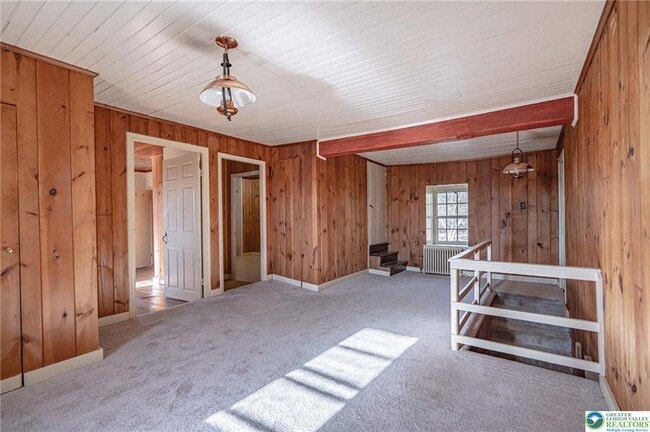 Building Photo - 621 Nursery Rd