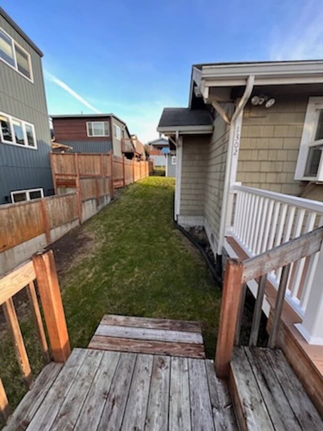 Building Photo - Lovely 2 bedroom home in Steilacoom