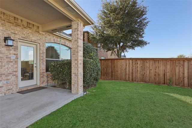 Building Photo - 11086 Mansfield Dr