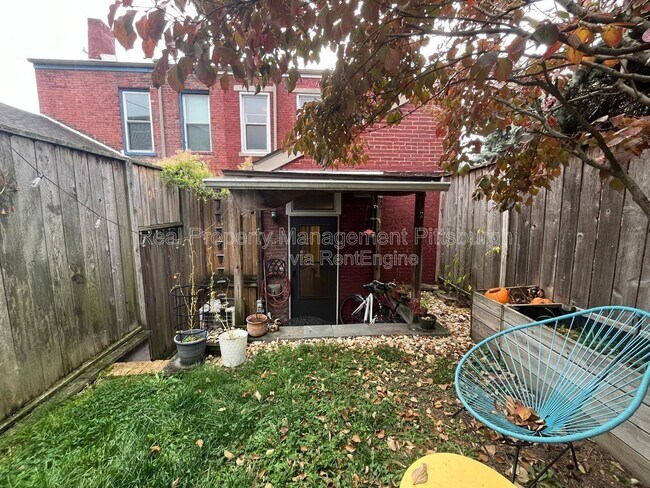 Building Photo - 297 42nd St